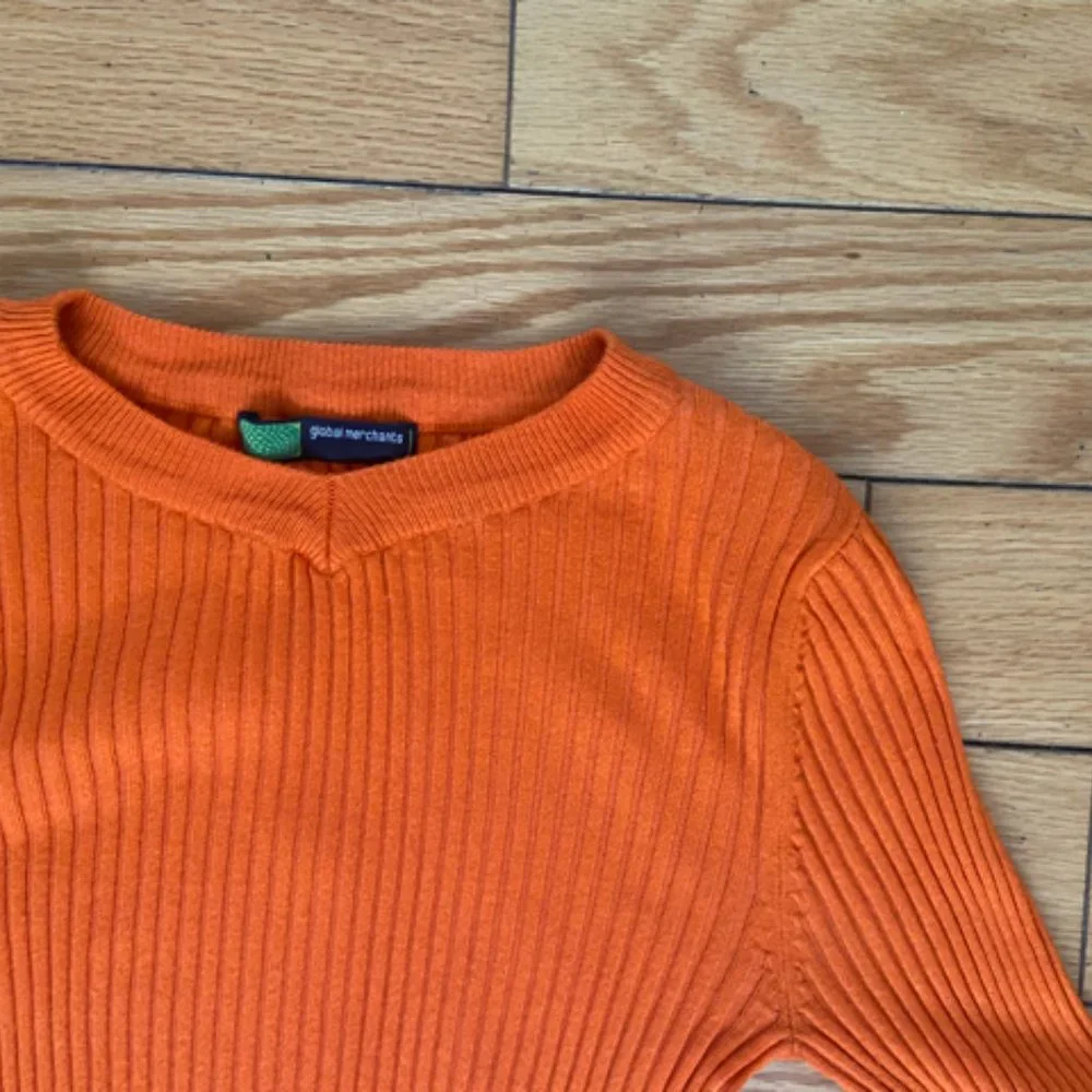 Long Sleeve Ribbed Tee - Picture 3 of 4